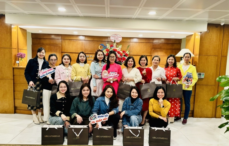 Ở đâu có phụ nữ ở đó có điều diệu kỳ