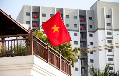 ECOGARDEN RỰC RỠ CỜ ĐỎ SAO VÀNG